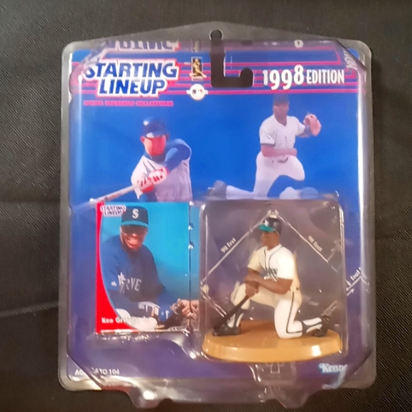 Starting Lineup - 1998 - Ken Griffey Jr - Base Series - Picture 1 of 3